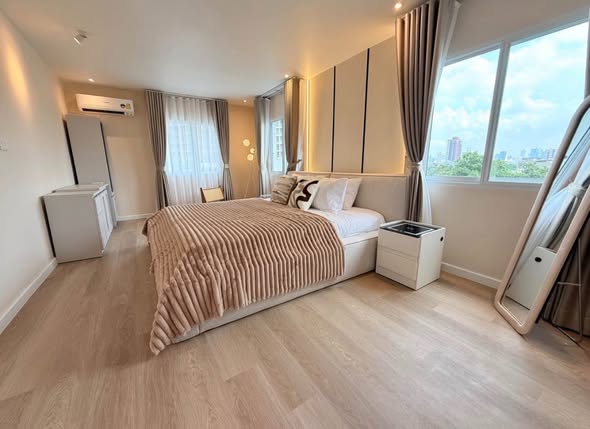 bedroom of Fortune CondoTown