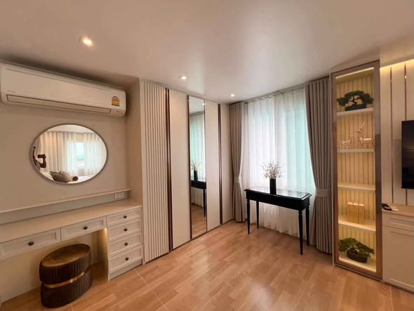 bedroom and living room of Fortune CondoTown