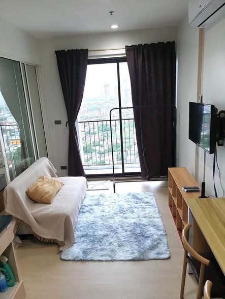 bedroom of Fuse Sathon-Taksin