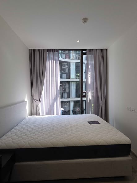 bedroom of Fynn Asoke