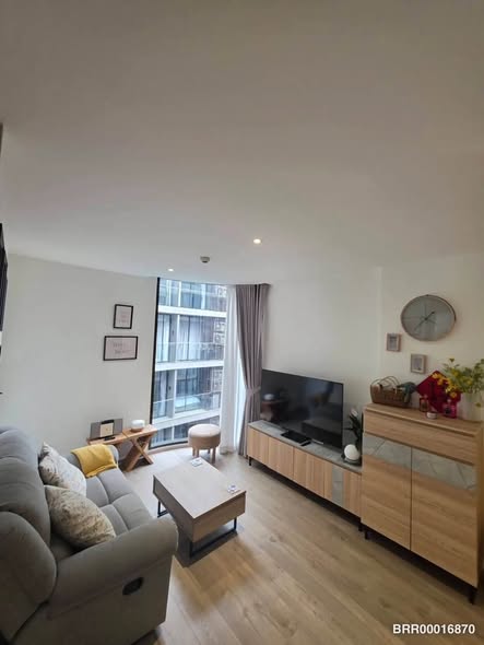 living room of Fynn Asoke