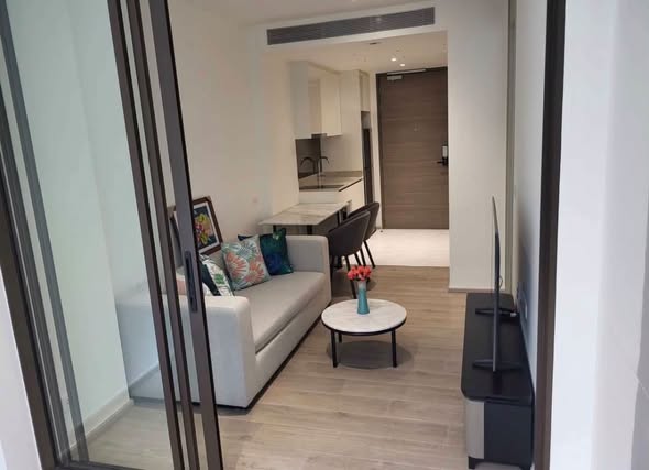 living room and room interior of Fynn Asoke