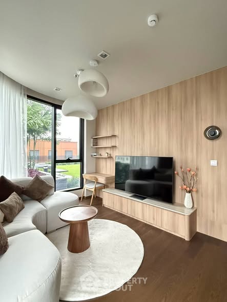 living room and room interior of Garden View Mansion