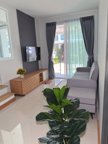 bedroom and living room of Golden Town Kad Ruam Chok โกลเด้น ทาวน์ เชียงใหม่-กาดรวมโชค