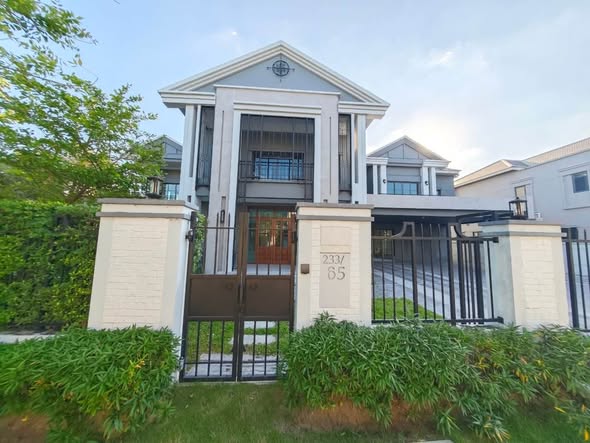 Grand Bangkok Boulevard Sukhumvit