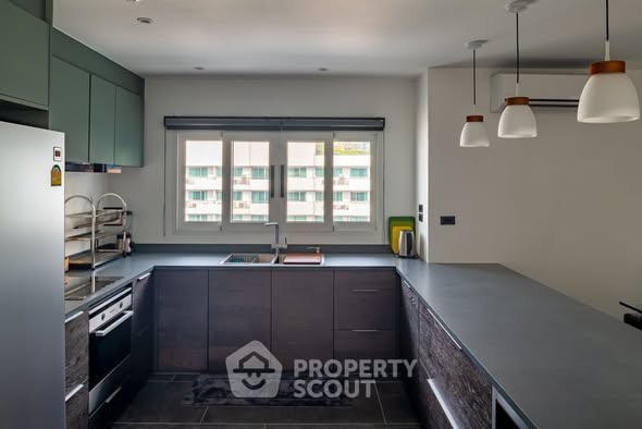 kitchen of Grand Heritage Thong Lo