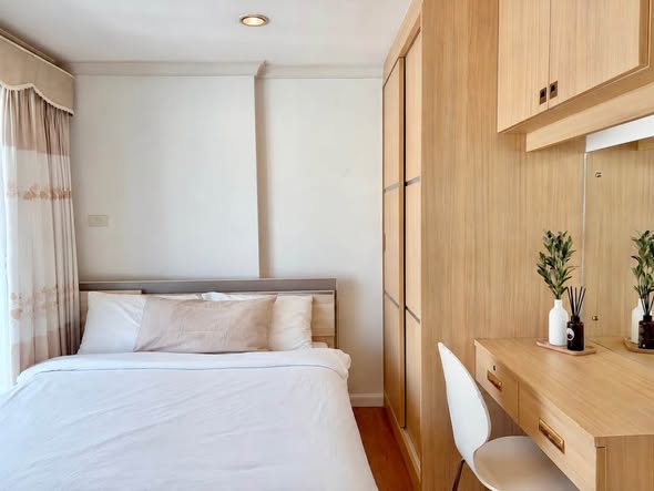 bedroom of Grand Park View Asok