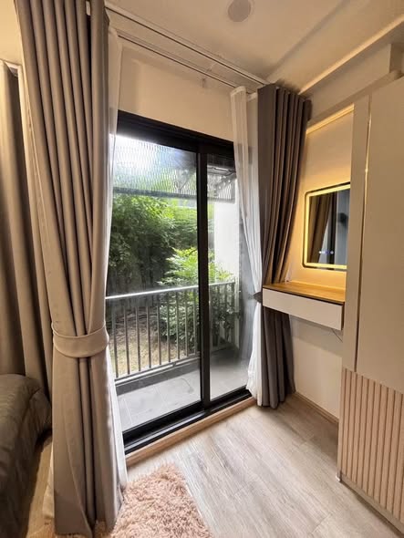 bedroom and room interior of Groove Scape Ladprao-Sutthisan (กรูฟ สเคป ลาดพร้าว – สุทธิสาร)
