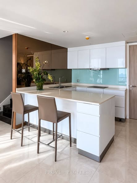kitchen of H Sukhumvit 43 Condominium