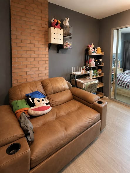 living room of Happy Condo Don Mueang The Terminal