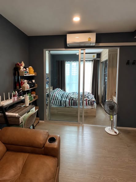 living room and room interior of Happy Condo Don Mueang The Terminal