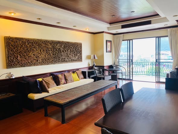 Hillside Plaza & Condotel 4