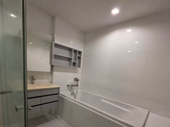room interior and bathroom of HQ by Sansiri