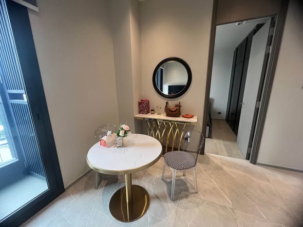 bathroom of HYDE Heritage Thonglor, Sukhumvit 59 main road