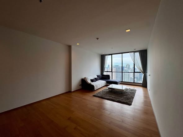 living room of Hyde Sukhumvit 13
