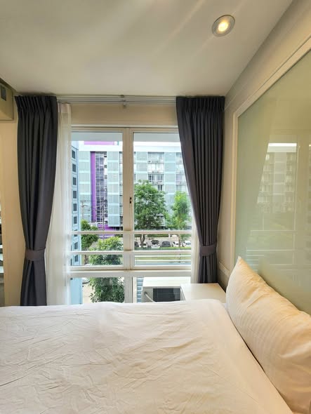 bedroom of i-House Laguna Garden RCA – Building A (Blue)