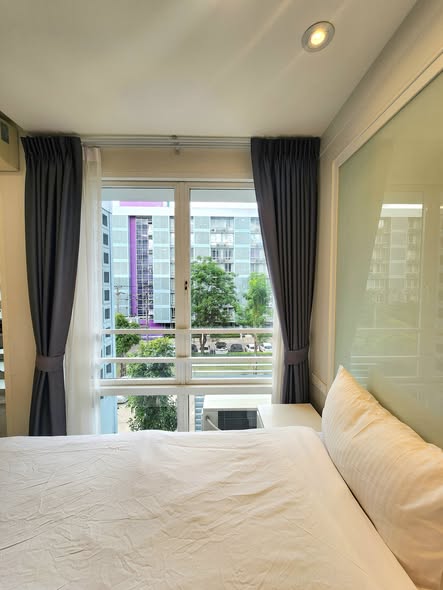 bedroom of i-House Laguna Garden RCA – Building A (Blue)
