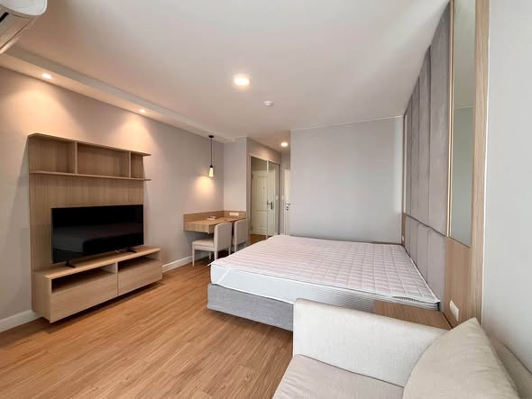 bedroom of I-House Rama9-Ekkamai Condominium