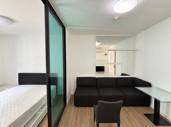bedroom and room interior of iCondo Salaya 2 The Campus ไอ คอนโด ศาลายา 2 เดอะ แคมปัส