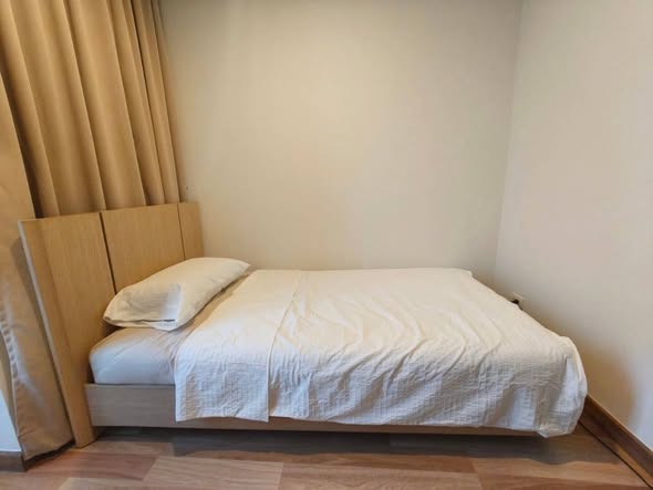 bedroom of Ideo BluCove Sukhumvit