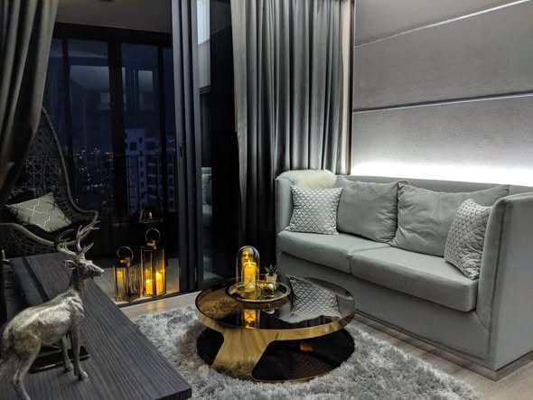living room of Ideo Mobi Asoke