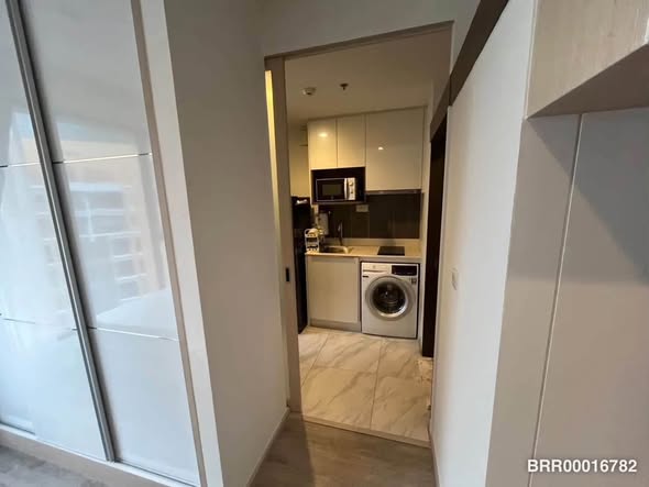 room interior of Ideo Mobi Asoke