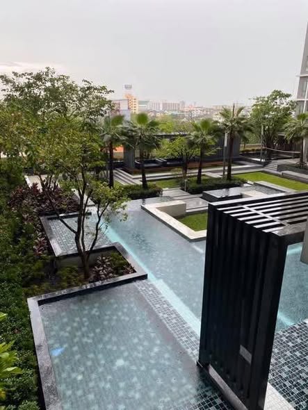 Ideo Mobi Charan Interchange Condominium