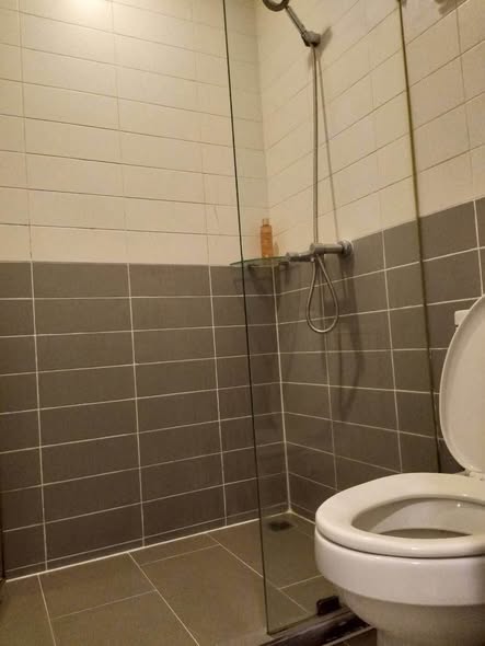 bathroom of Ideo Mobi Rama 9