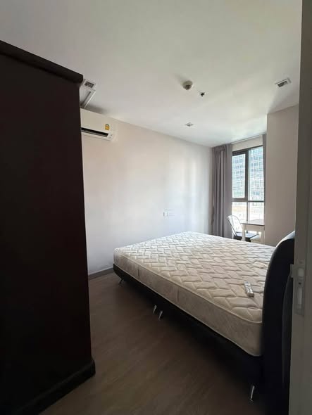 bedroom of Ideo Mobi Rama 9
