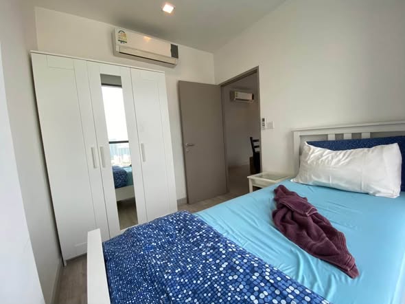 bedroom of Ideo Mobi Sukhumvit 81