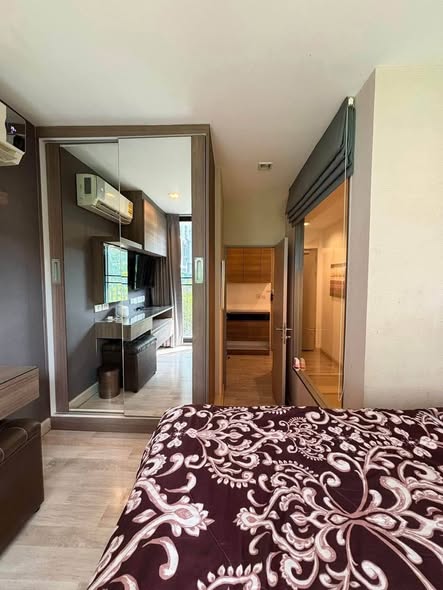 bedroom of Ideo Mobi Sukhumvit 81