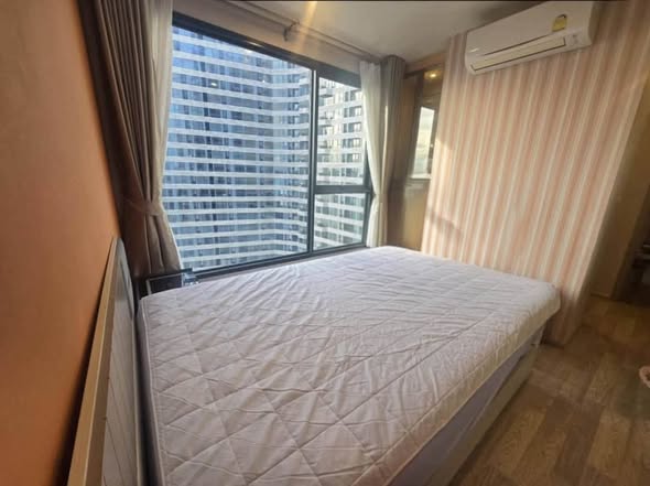 bedroom of Ideo Mobi Sukhumvit Eastpoint