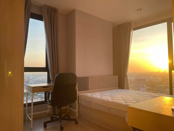 bedroom of Ideo Mobi Sukhumvit Eastpoint