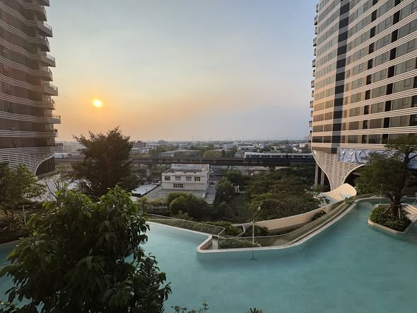 Ideo Mobi Sukhumvit Eastpoint