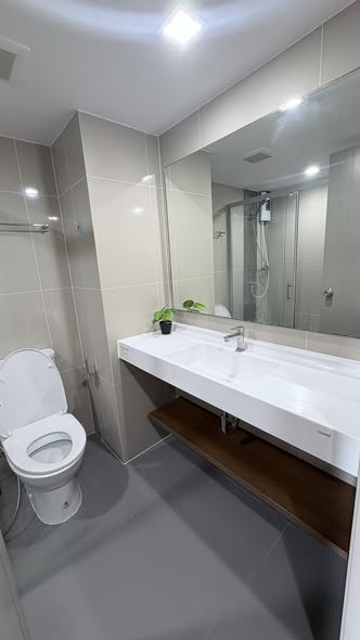 bathroom of Ideo New Rama 9