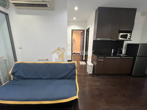 bedroom of Ideo Q Phaya Thai