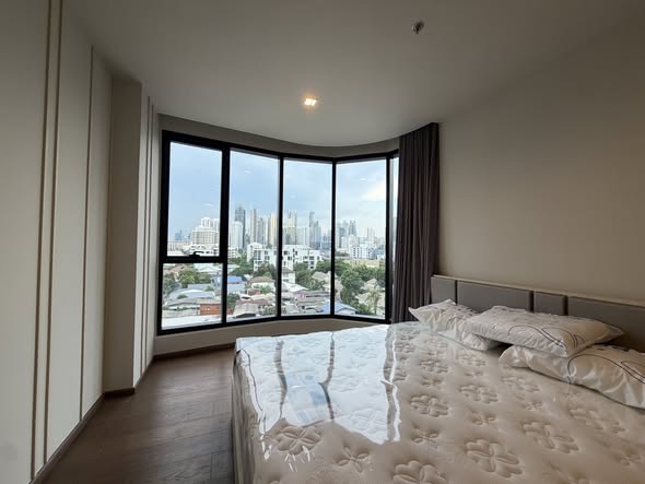 bedroom of Ideo Q Sukhumvit 36