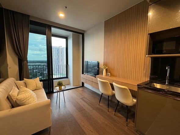 living room of Ideo Q Sukhumvit 36
