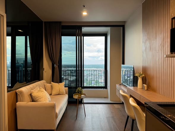 living room of Ideo Q Sukhumvit 36