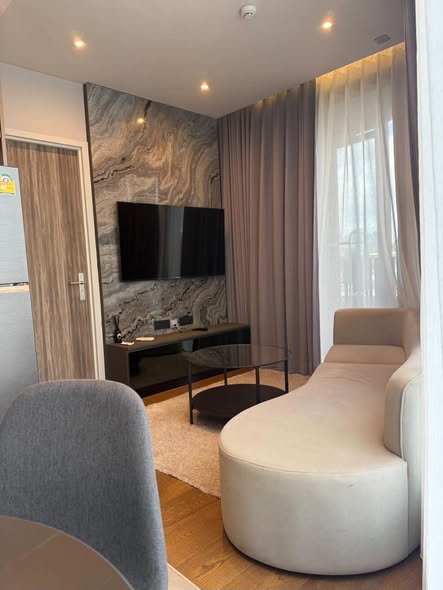 living room of Ideo Q Sukhumvit 36