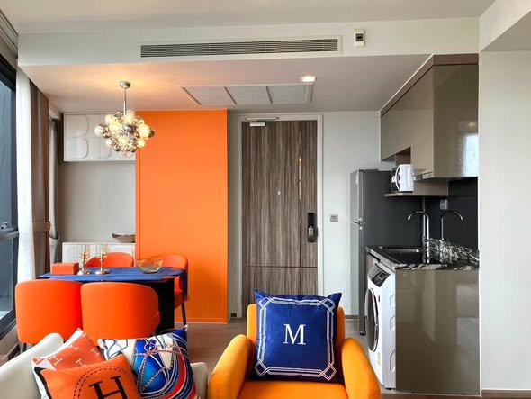 living room and room interior of Ideo Q Sukhumvit 36