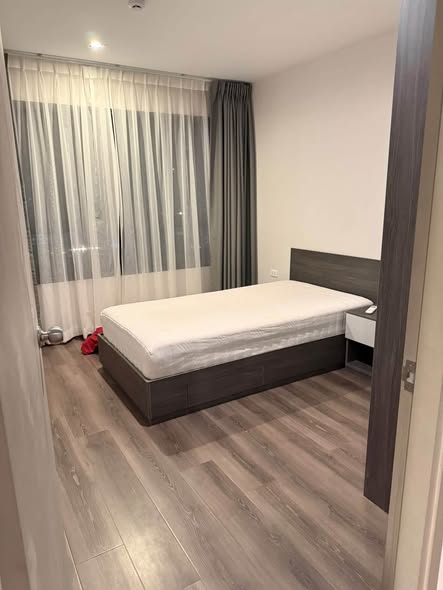 bedroom and room interior of IDEO Rama9 – Asoke