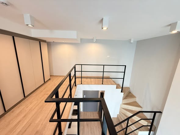 IDEO Rama9 – Asoke