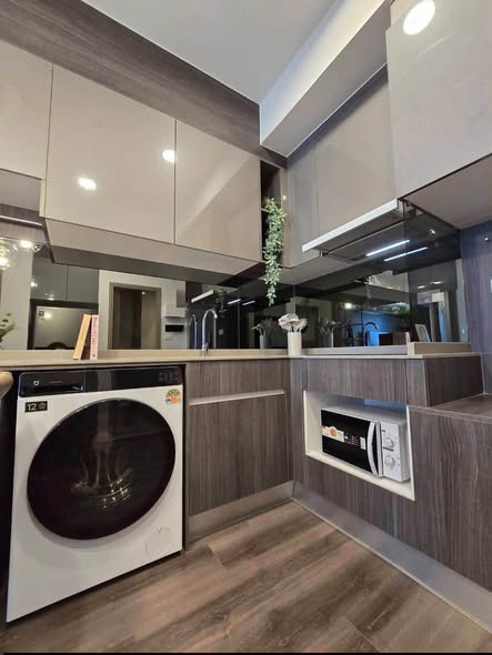 IDEO Rama9 – Asoke