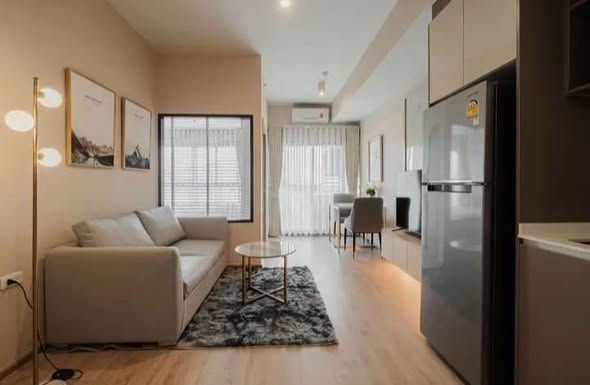 living room and bedroom of IDEO Rama9 – Asoke