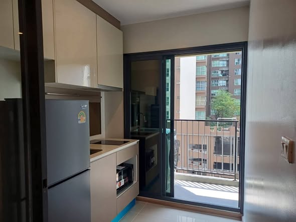 room interior of IDEO Rama9 – Asoke