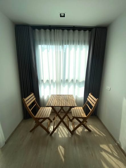 room interior of IDEO Rama9 – Asoke