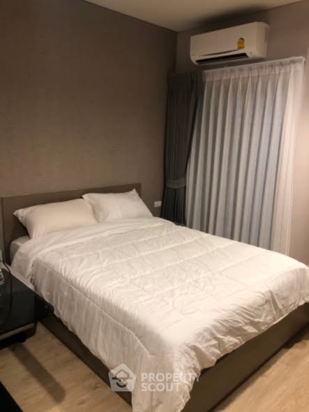 bedroom of Ideo Sathon-Wongwian Yai