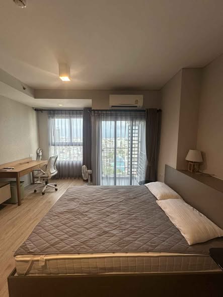 bedroom of Ideo Sathon-Wongwian Yai