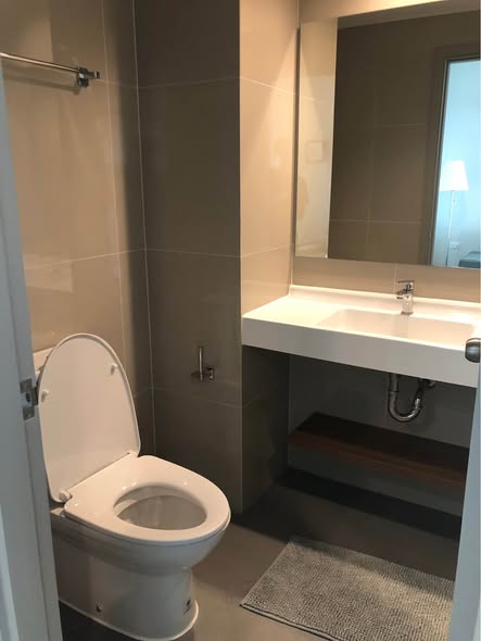 bathroom of Ideo Sukhumvit 93